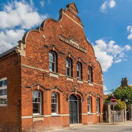 Oddfellows Hall 셋퍼드 외부 사진